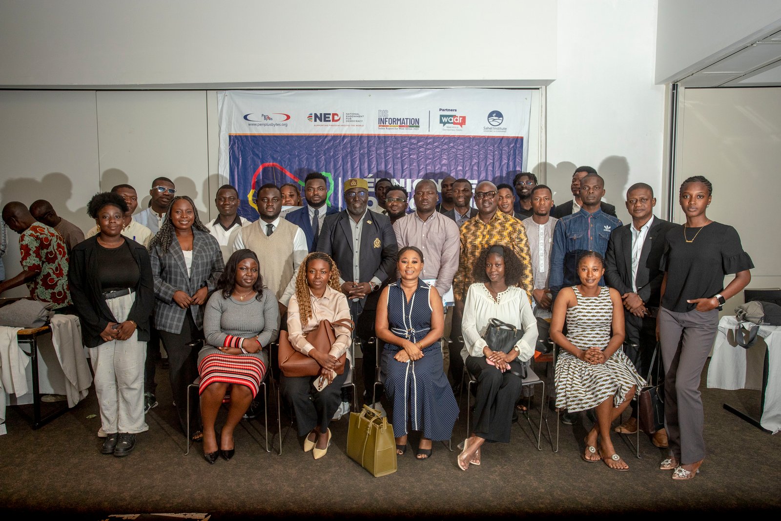 Désinformation et résilience démocratique : à Abidjan, JMS fédère la société civile ouest-africaine autour d’un dialogue stratégique demandé par Penplusbytes